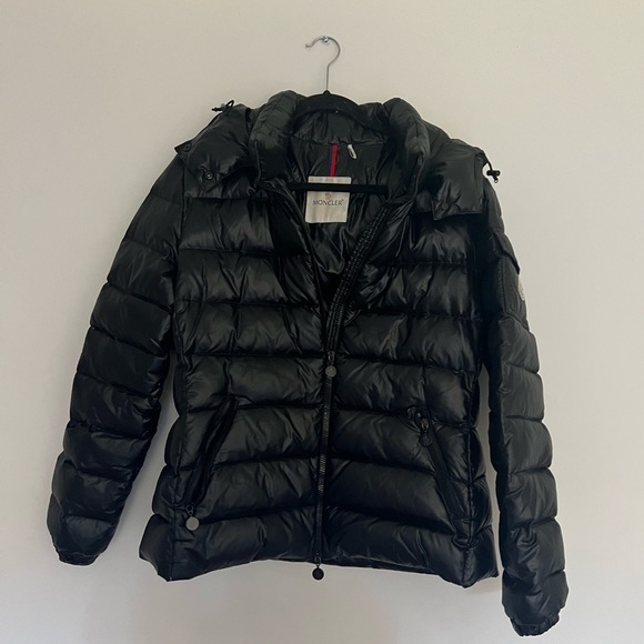 Moncler Bady Giubbotto Down Jacket - Picture 3 of 15